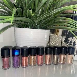M.A.C PIGMENTS & GLITTER